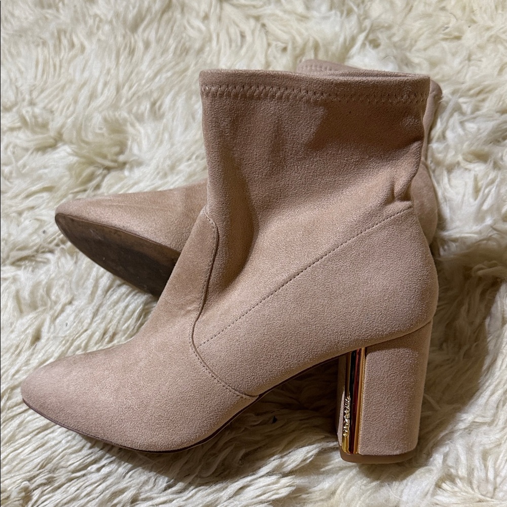 Authentic COACH Margot Suede Ankle Boots 9